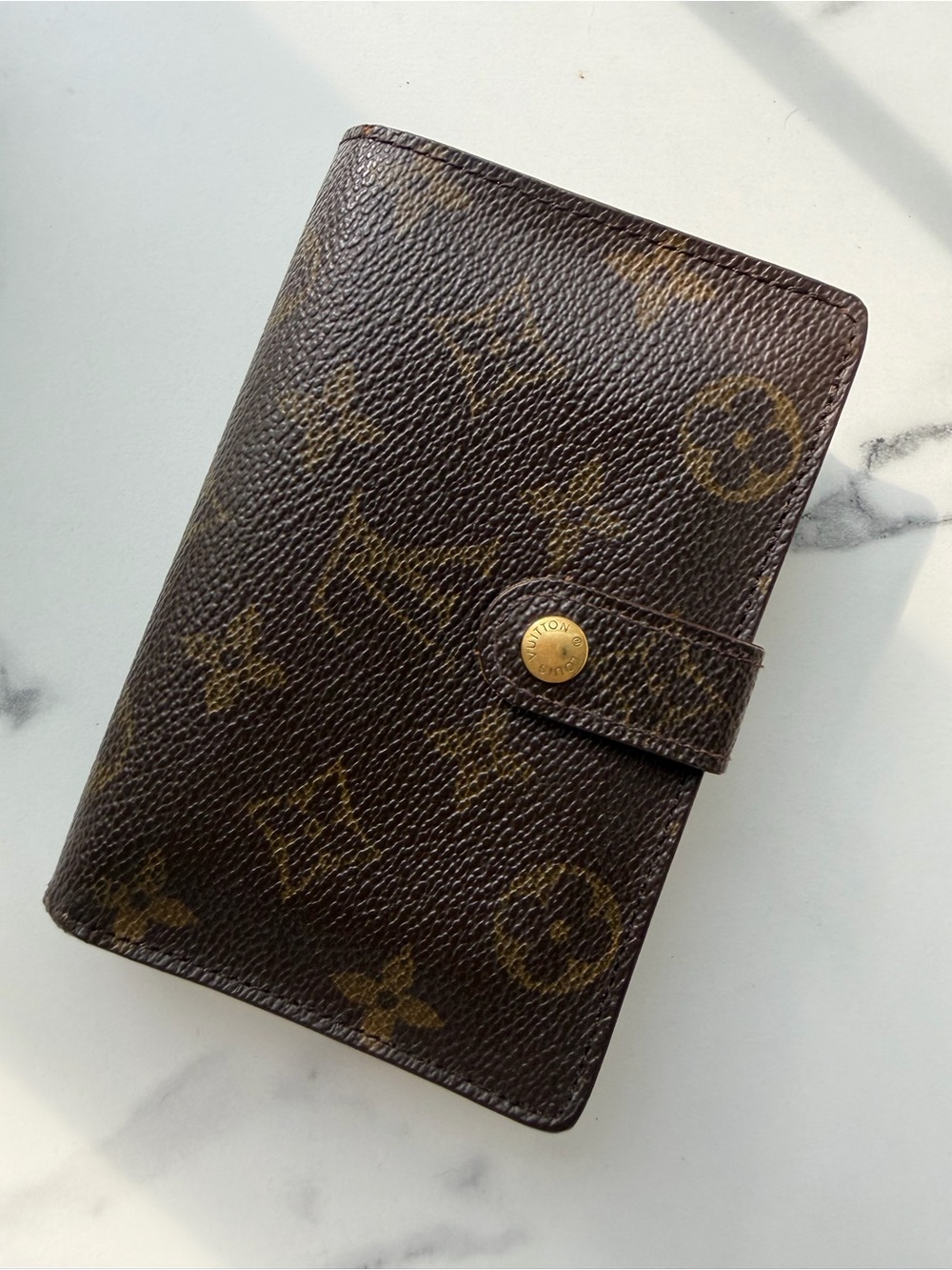 Louis Vuitton Monogram wallet in Brown and Gold